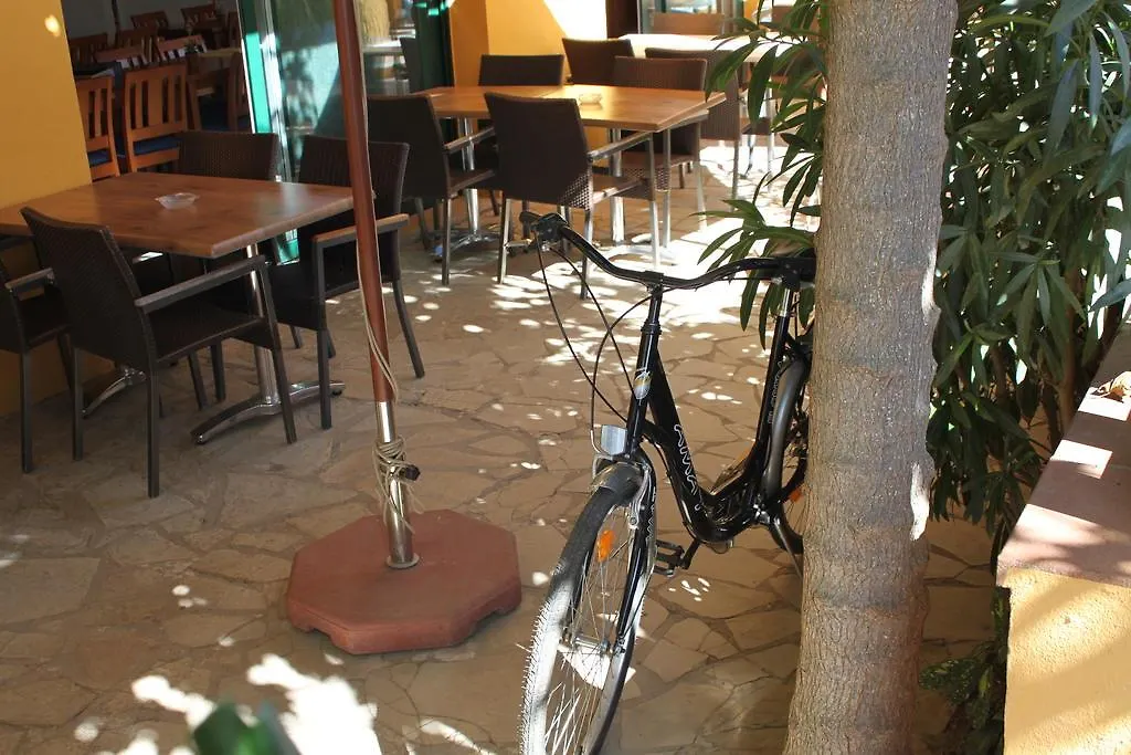Hotel Picasso Torroella De Montgri 2*,