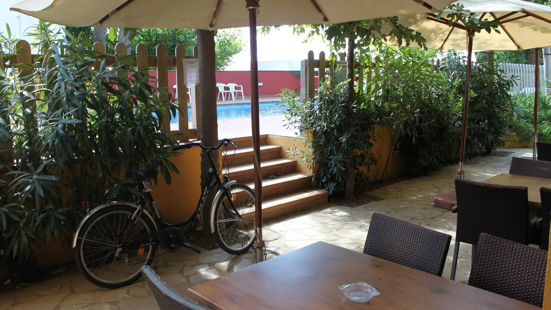 **  Hotel Picasso Torroella de Montgrí España