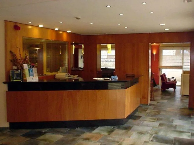 Hotel Picasso Torroella de Montgrí 2*,